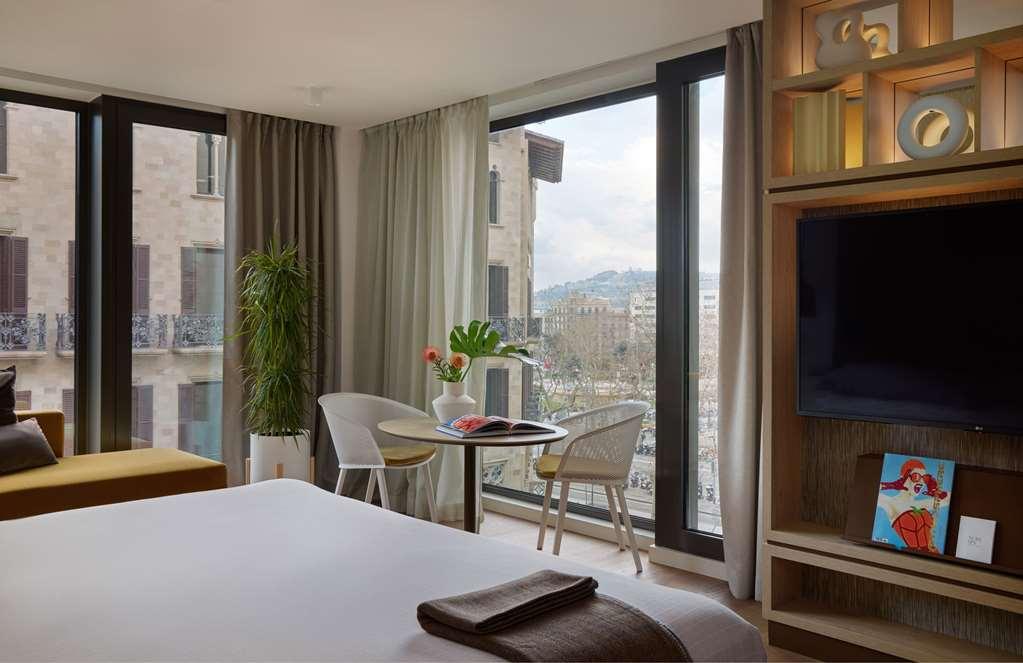 Me Barcelona Hotel Room photo
